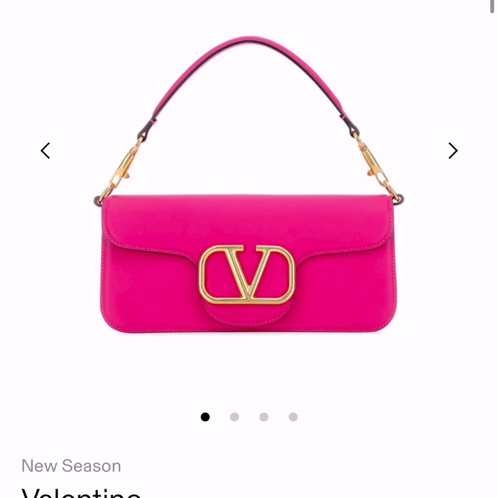 Brand new pink V logo bag